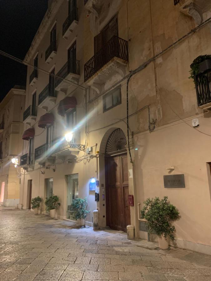 Albachiara Suite Rooms - City Center Trapani Eksteriør billede